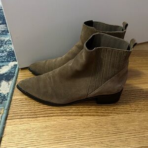 Marc Fisher green boots